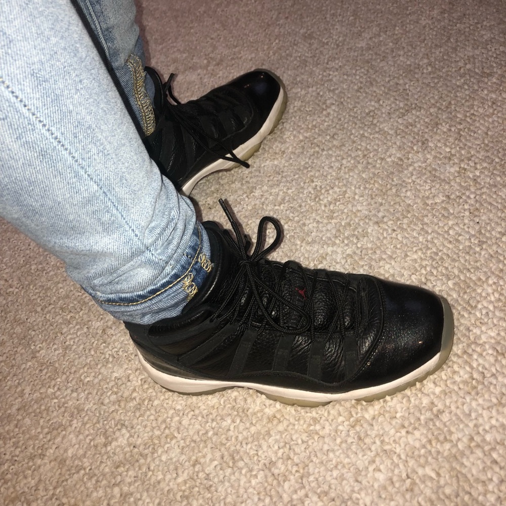 Jordan 11 72-10’s (Barely worn)